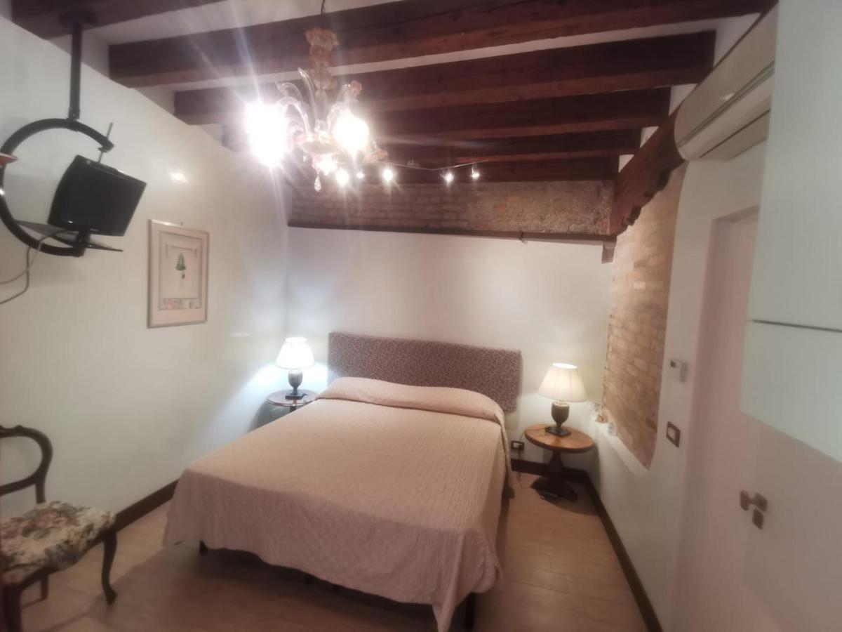 Canal View Studio Flat Venice Exterior photo